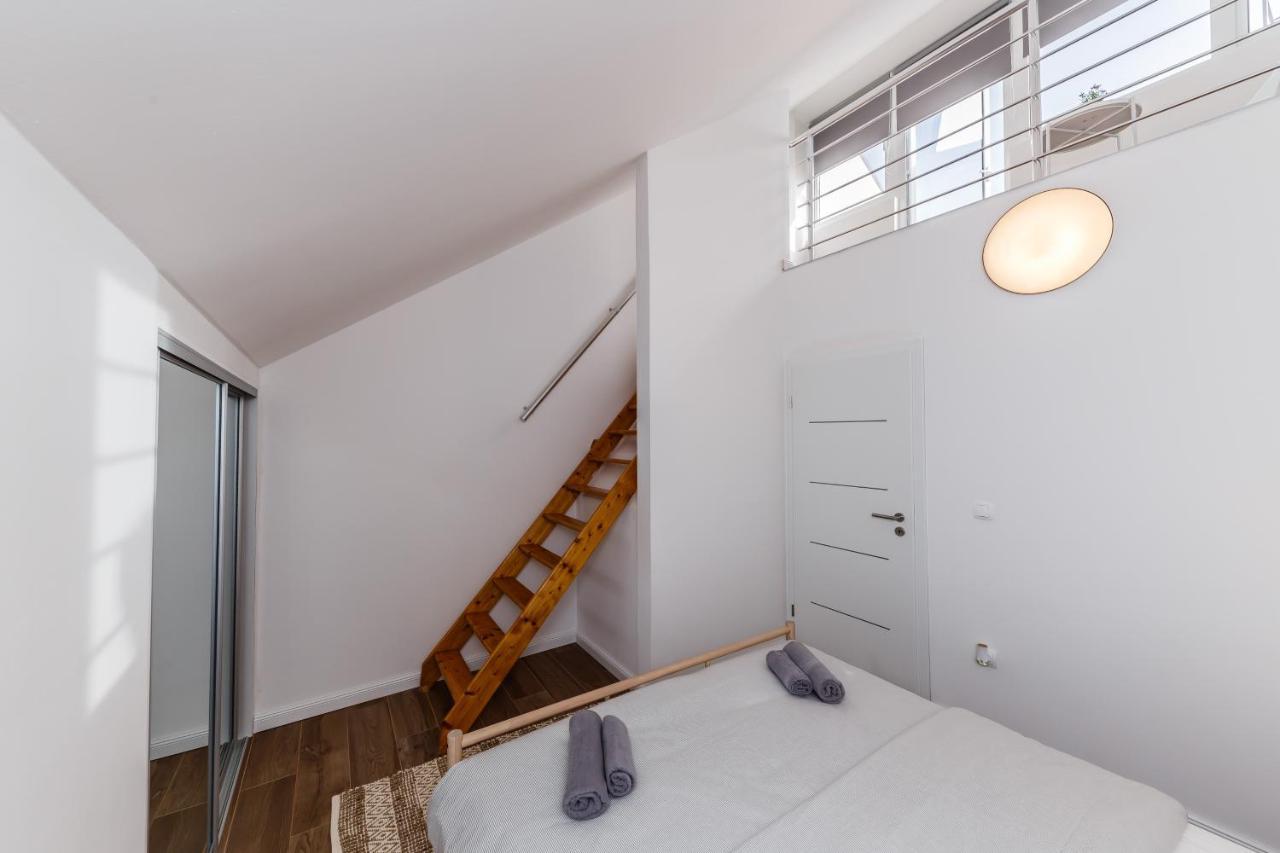 Apartment Maestral Sutivan Εξωτερικό φωτογραφία
